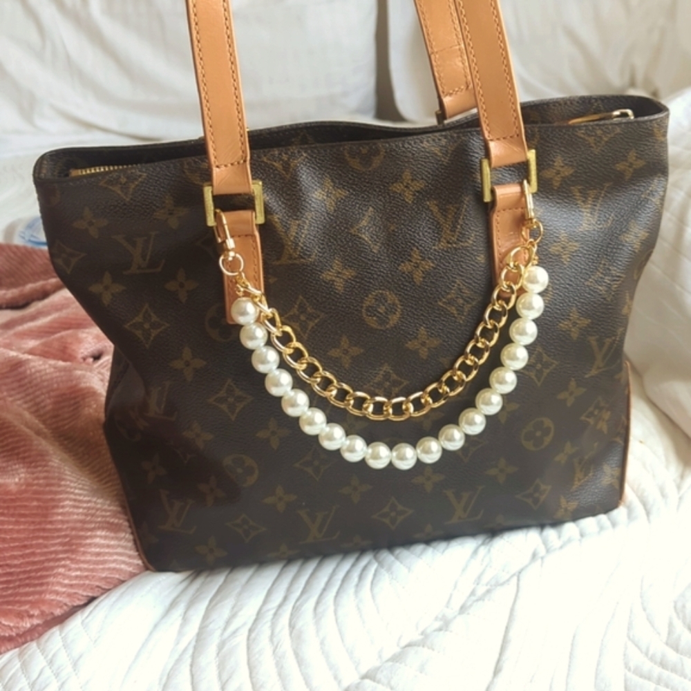 Louis Vuitton Brown Tan Shoulder Bag with Chain and Pearl Accents
